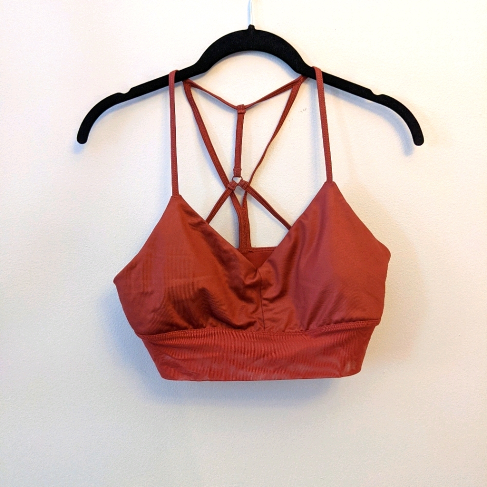 Alo sports bra